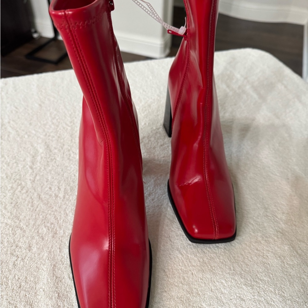 New Gianni Bini Border-Line Stretch Block Heel Booties Size 8